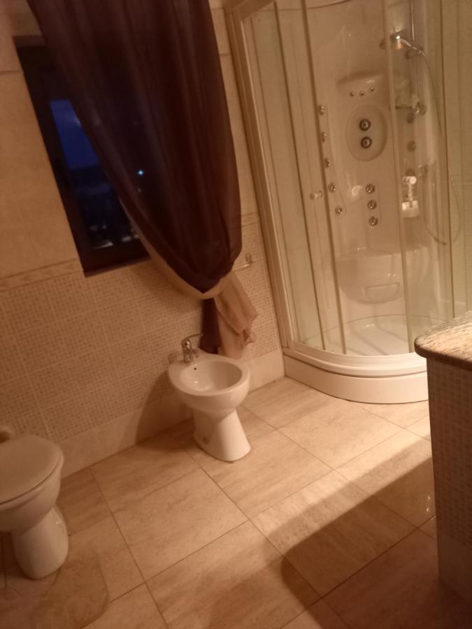 Cassabella Apartment Năvodari Екстериор снимка