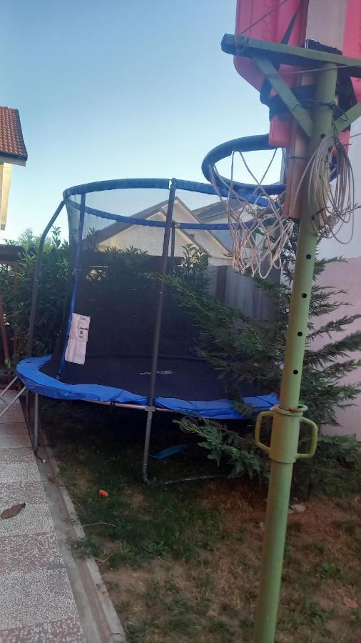 Cassabella Apartment Năvodari Екстериор снимка